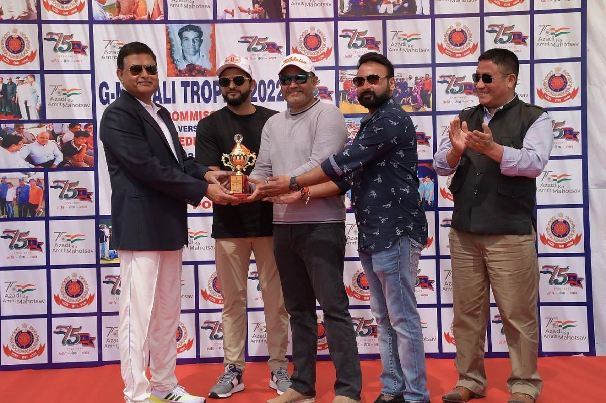 Murali Trophy: Police Commissioner XI beat Media by 7 wickets; VP Surya adjudged Man of the Match