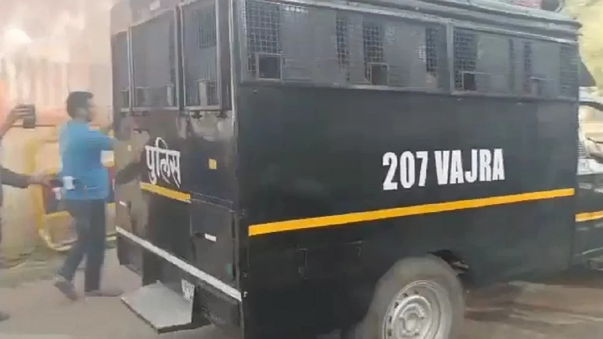 Mukhtar Ansari being shifted to Lucknow jail