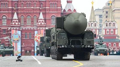 Russia is using secret 'decoy dart' missiles to fool Ukraine air defence