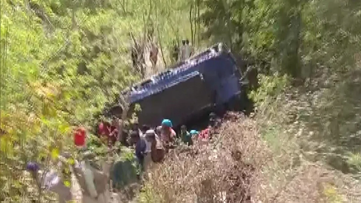 LIVE News Updates: One dead, 56 injured in a bus accident at Nowshera, J&K