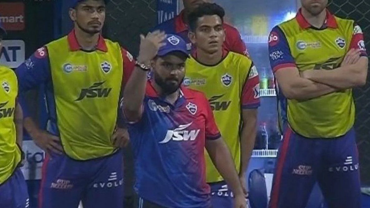 No ball controversy: Pant, Thakur handed heavy fines, Amre suspended for one match
