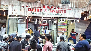 Mumbai: Ramzan nights on Mohammed Ali Road