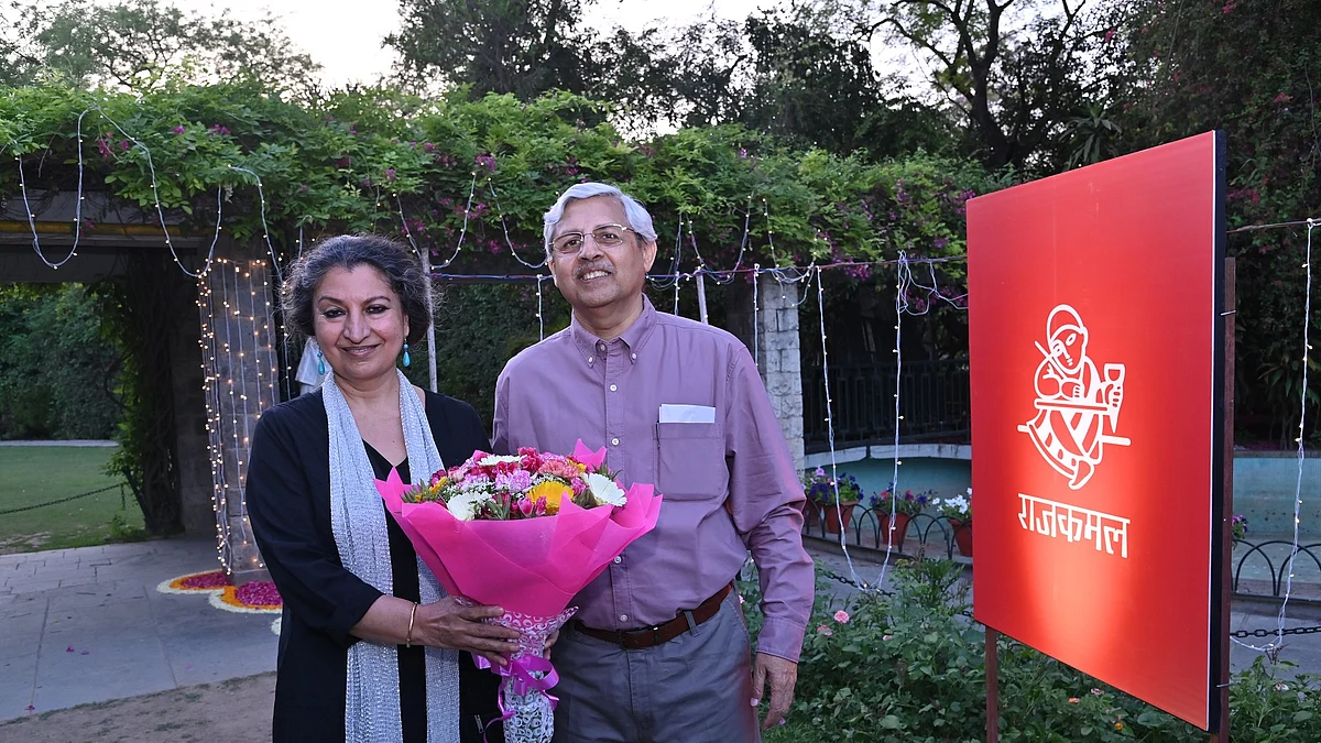 Eminent writers praise Geetanjali Shree's novel 'Ret Samadhi' for making the International Booker longlist