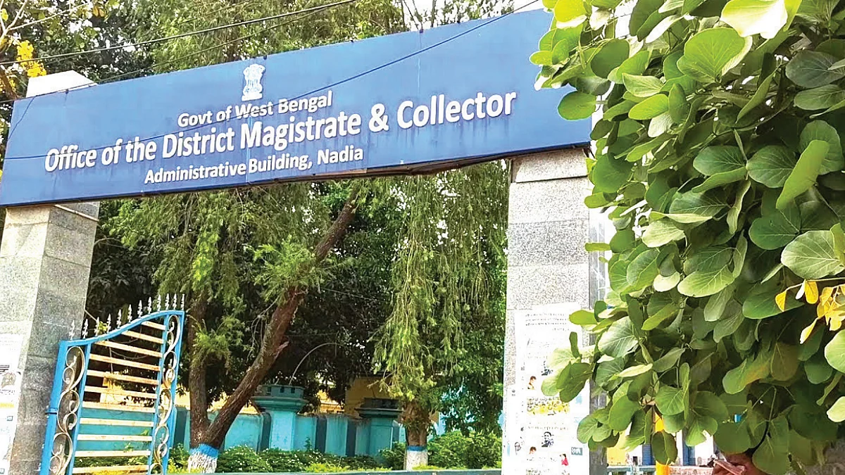 Do we need the IAS? The myth of the DM or the colonial ‘Collector’