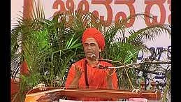 Its clash of seers over 'commission for govt grants' allegations in Karnataka