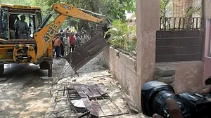 Anti-encroachment drive begins in Delhi's Janakpuri, Dwarka