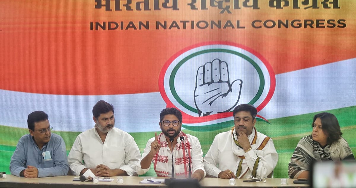 "56 inches of cowardice": Jignesh Mevani on his arrest