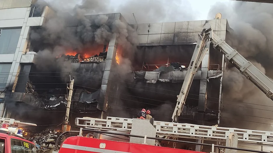 Mundka fire: Delhi CM announces compensation, orders probe; LG "pained" by tragedy
