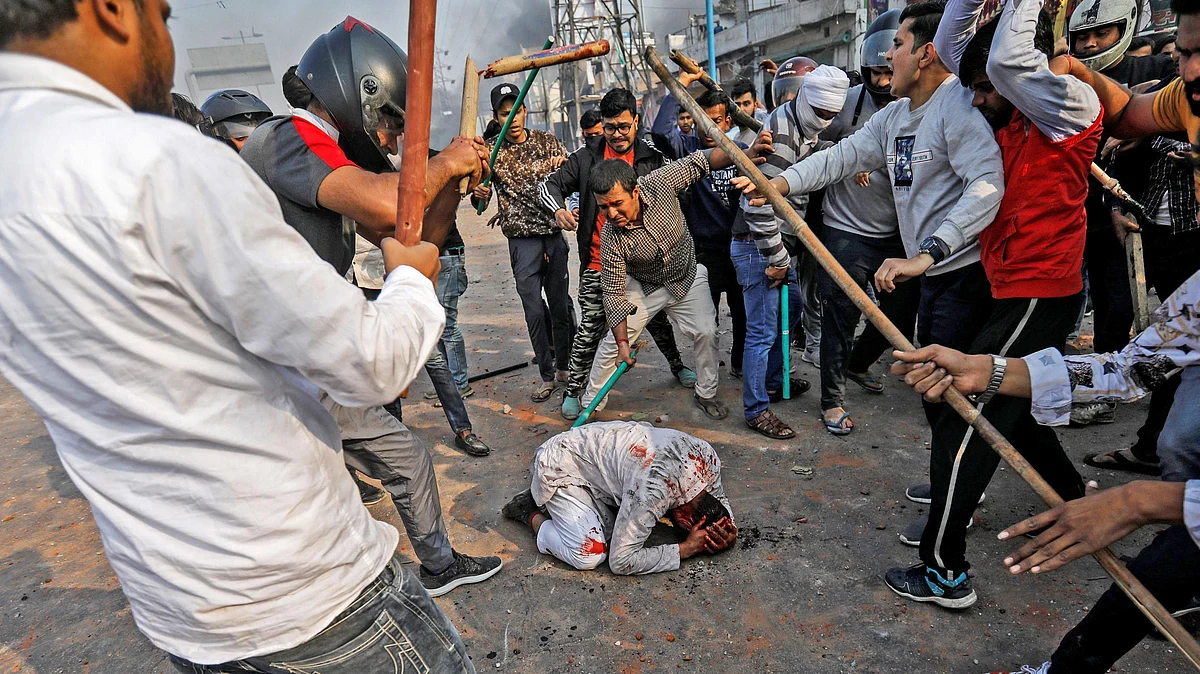 A Muslim man being beaten up by a mob during 2020 Delhi riots. (Image for representational purpose only)