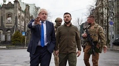 Zelensky discusses defensive support for Ukraine with Johnson