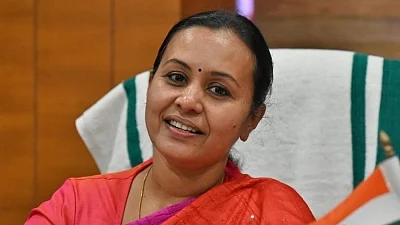 Kerala Health Minister complains against Deputy Speaker