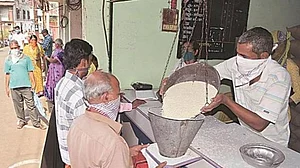 Reports on ration cards’ surrender ‘fake’ but no inquiry or action against DMs