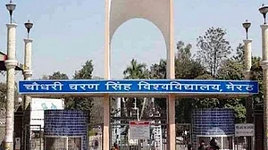 SP, NSUI ask VC to withdraw circular on Ayodhya book