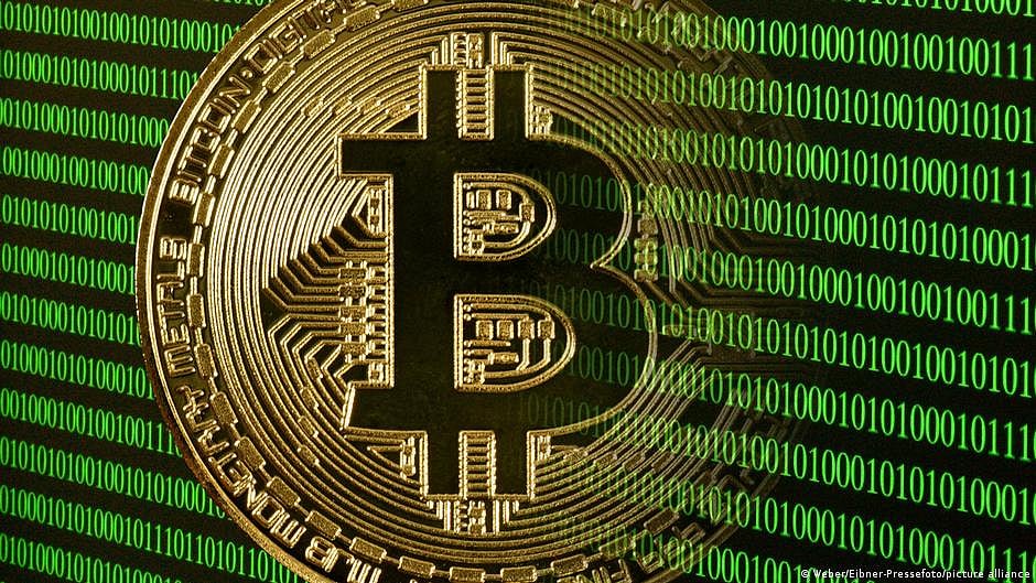 Bitcoin struggles amid global sell-off, on track for first October drop since 2018