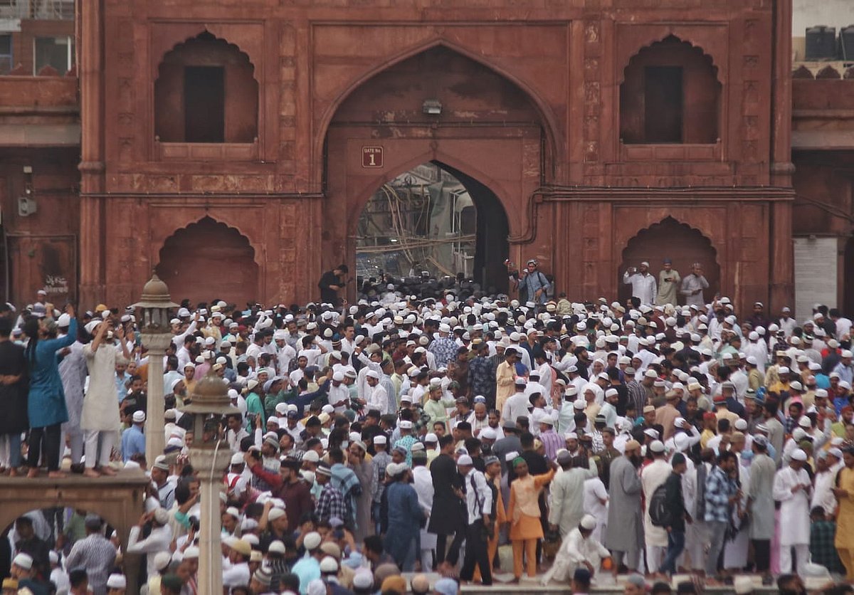 In Pictures: Different shades of Eid celebrations at Jama Masjid, Delhi