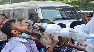 Fresh Covid cases cross 900-mark in Karnataka; new guidelines implemented