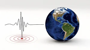 Tremors felt in K'taka's Hassan, panic grips people