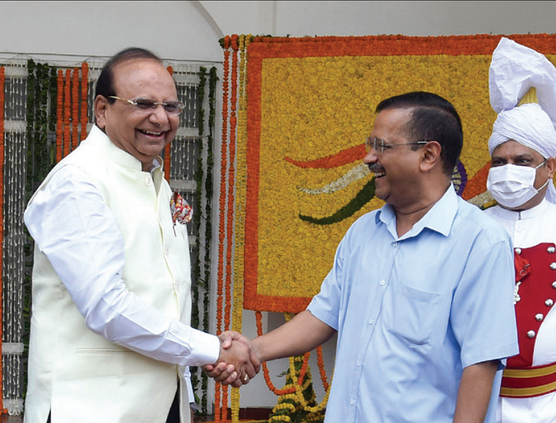 Delhi Musings: skip chai, students, but pay for liquid nitrogen