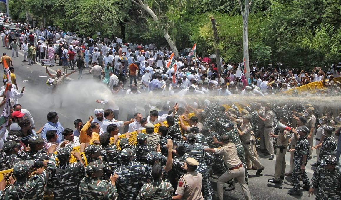 Congress party protests across country against ED's "politically-motivated" probe, Delhi police "brutality"
