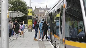 Covid hospitalisations in Ireland up by 33%