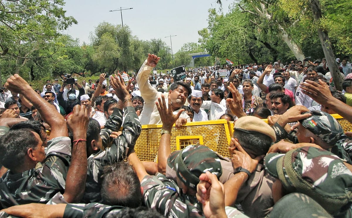 Congress party protests across country against ED's "politically-motivated" probe, Delhi police "brutality"