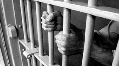 UP man booked for posing with Hindu god at Imambara