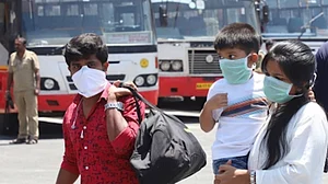 Experts have mixed opinion on lifting of mask mandate in Delhi