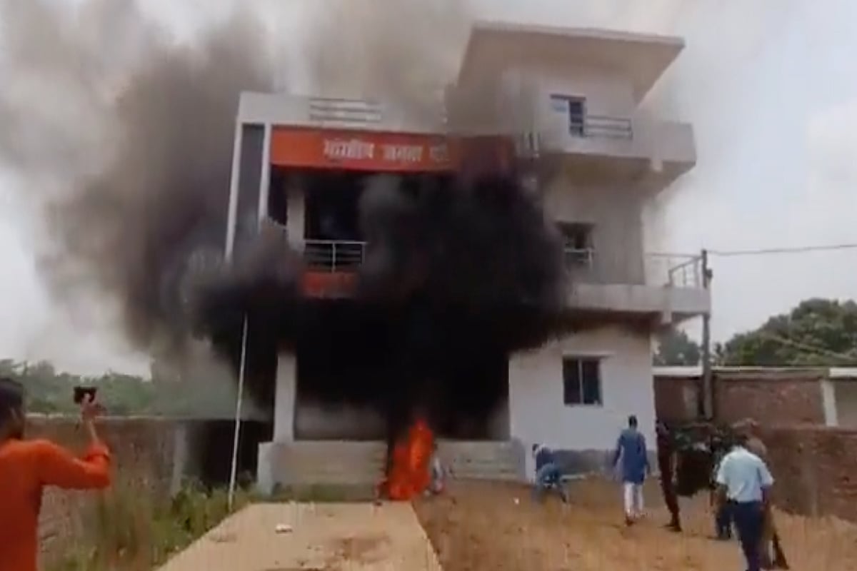 Screenshot from video (Courtesy: Twitter/@Alka_Mandall)