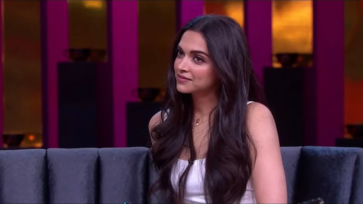 Deepika Padukone on an earlier season of Koffee with Karan
Courtesy- Twitter/@kashxkumar