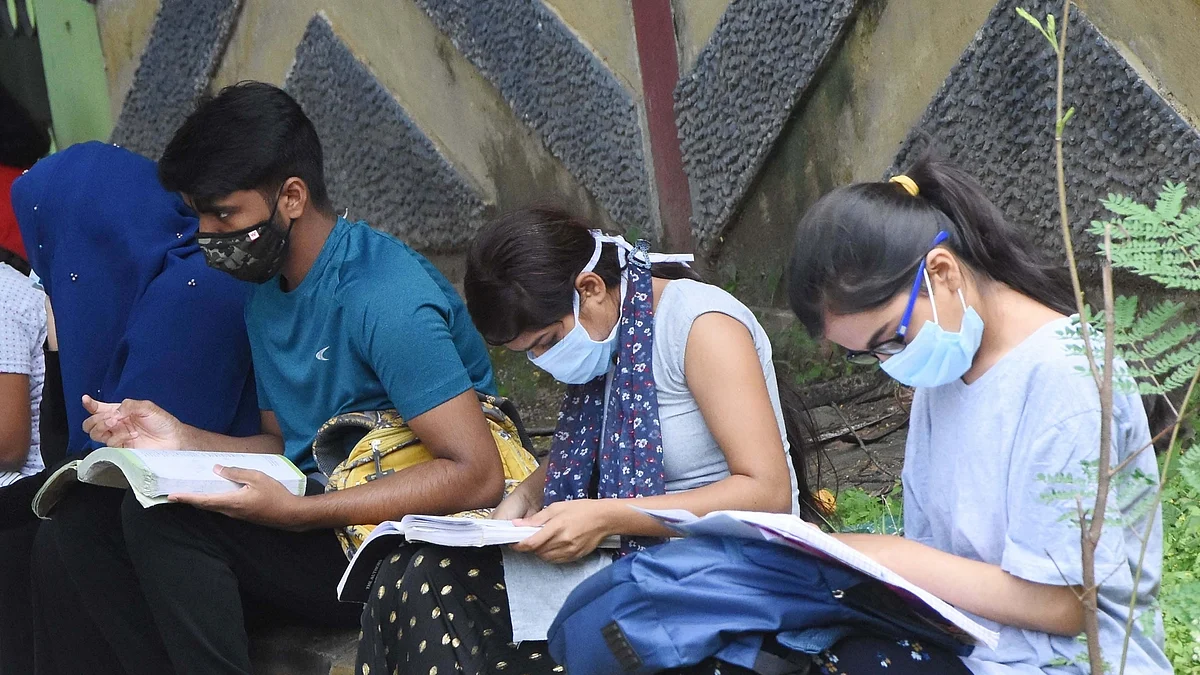CUET-UG inaugural exams kick off amid sweat, anger and glitches