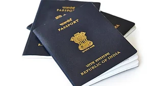 3.92 lakh Indians renounced citizenship in last three years