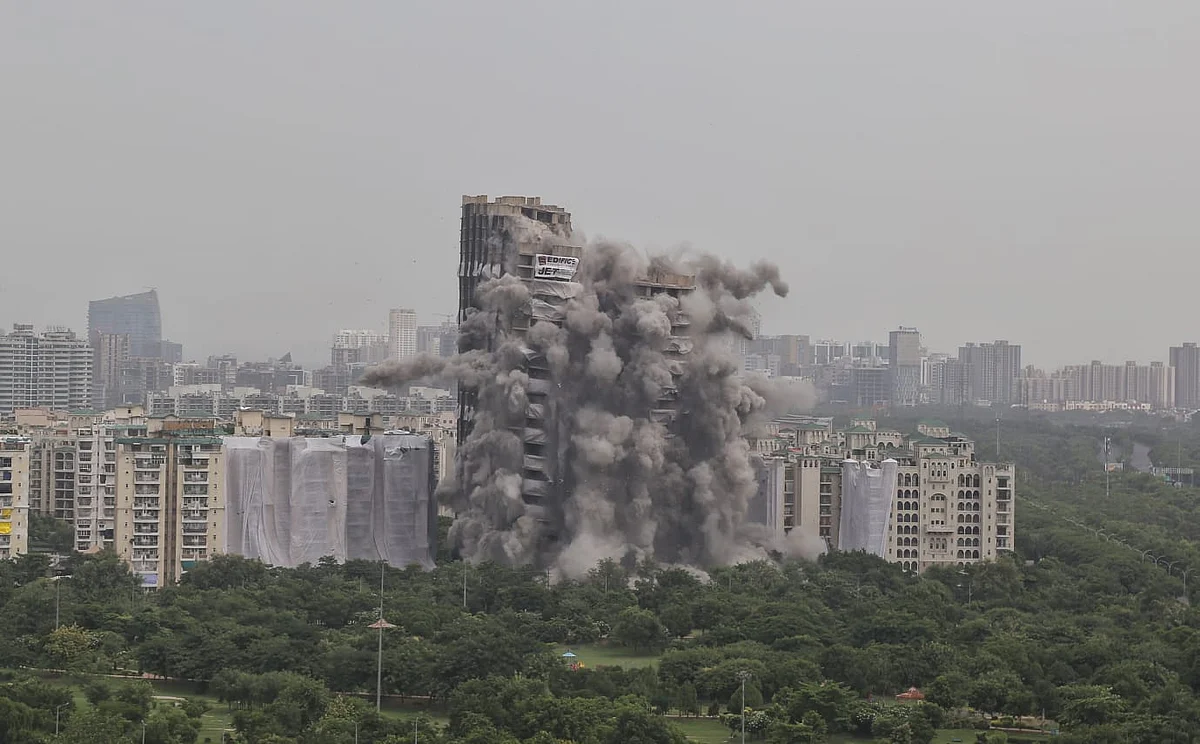 Twin Towers demolished, but crony capitalists symbolising corruption in Modi govt thrive in full view