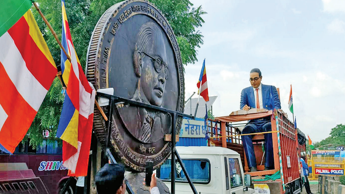 The Coin Yatra (Photo: Navsarjan)