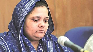Plea of Bilkis Bano against grant of remission to convicts could not be heard in SC