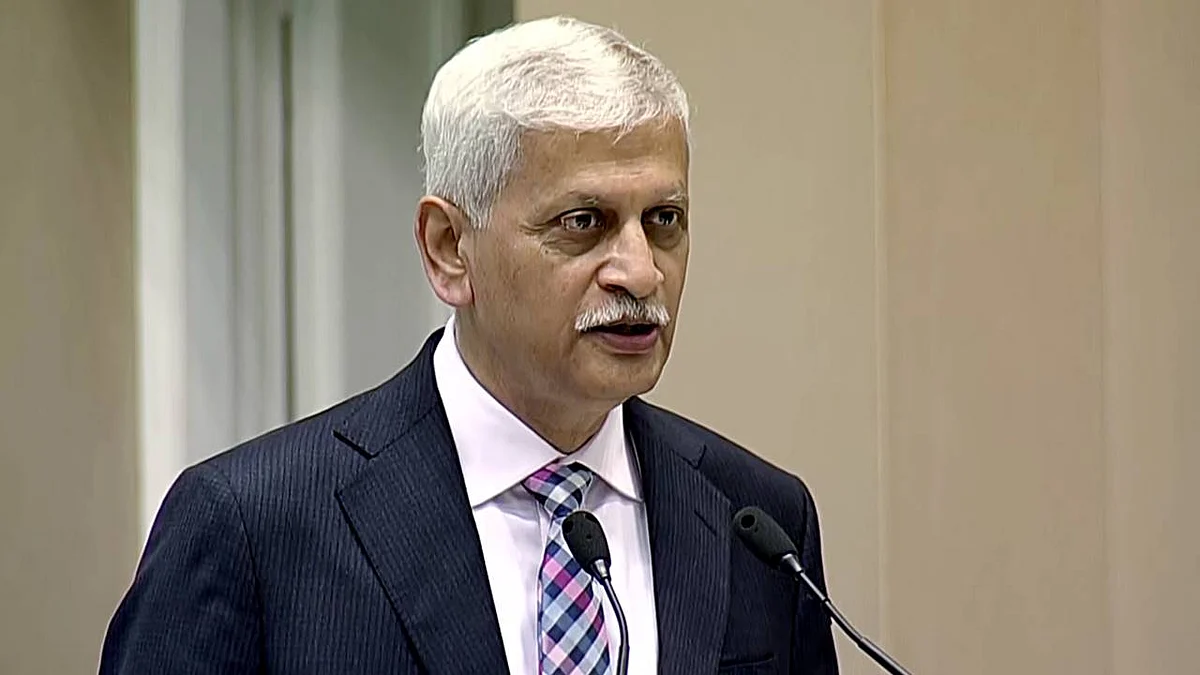 Justice Uday Umesh Lalit sworn in as 49th Chief Justice of India