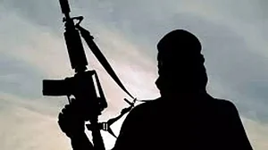 Militants open fire at non-local labourer in Jammu and Kashmir's Pulwama