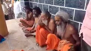 Maharashtra: Sadhus assaulted in Sangli on suspicion of child abduction, six arrested