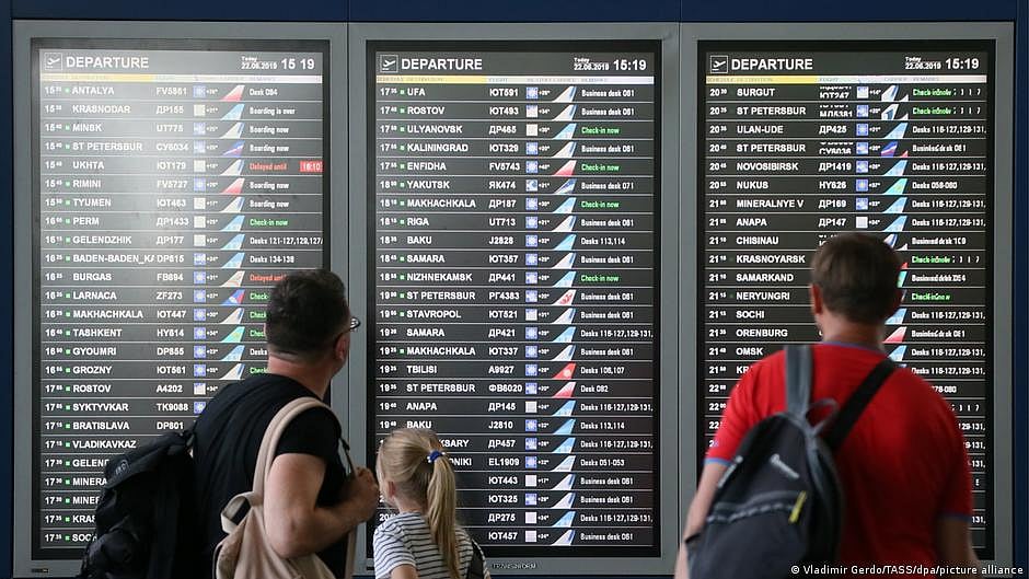 Over 2,000 flights cancelled across US as federal govt shutdown enters day 40