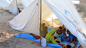 Death toll from floods in Pakistan reaches 1,700