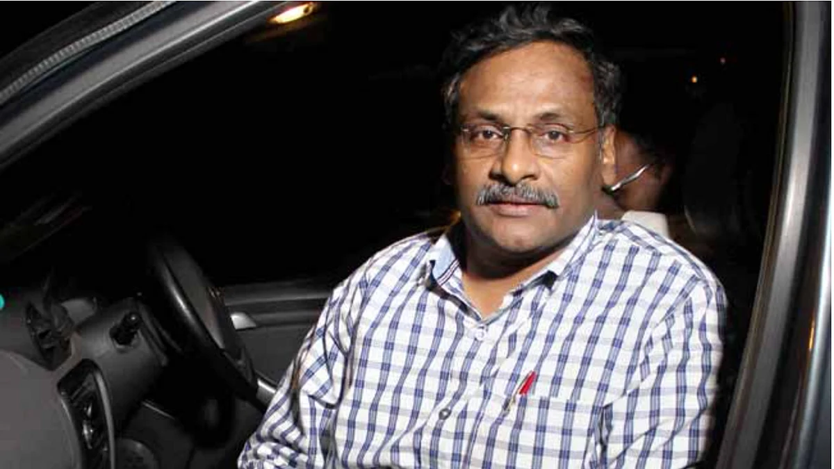 SC suspends Bombay HC order acquitting Saibaba, others in Maoist-links case, convicts to remain in jail