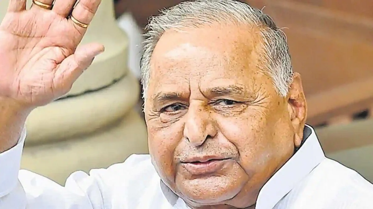 UP CM announces three-day state mourning for Mulayam Singh Yadav