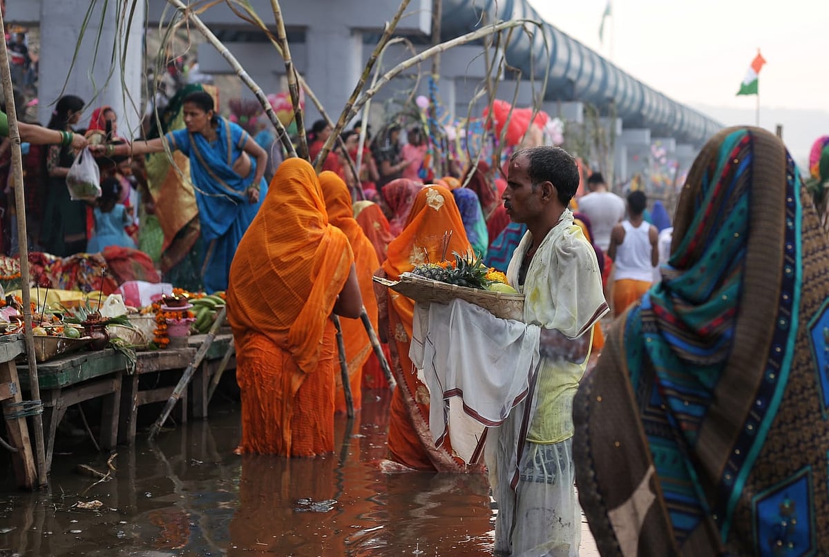 Thousands throng ghats in Delhi for Chhath Puja after two years of Covid restrictions