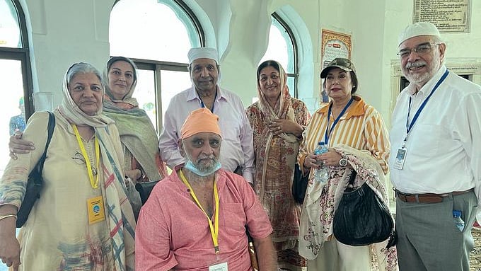 Photo courtesy: Twitter/@ghulamabbasshah