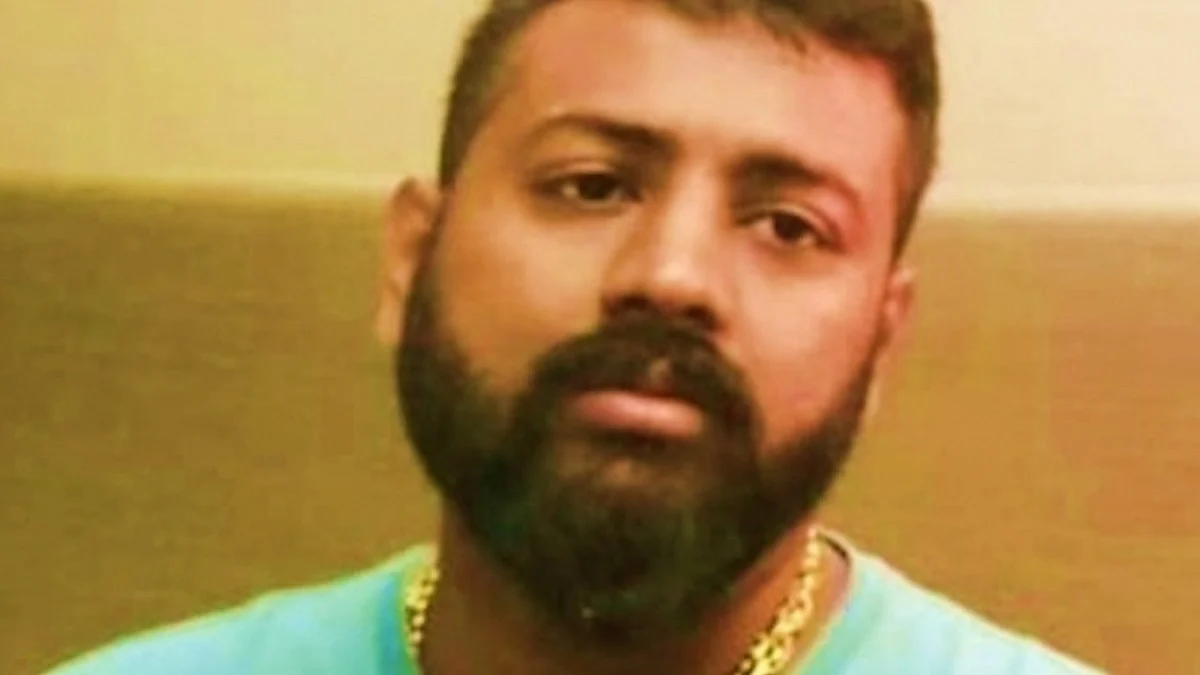 If I am country's biggest 'thug', why did you accept Rs 50 cr from me? Conman Sukesh tears into Kejriwal