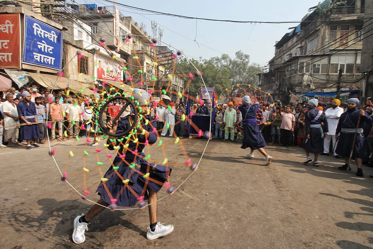 In Pictures: Glimpses of Nagar Kirtan procession on the occasion of 553rd Prakash Gurpurab