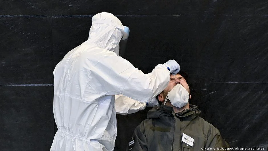 With another wave of COVID-19 on the anvil, India must avoid repeat of past blunders