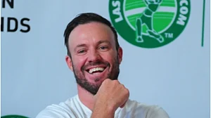 De Villiers predicts India to win final against Pakistan, but says England will be a big test in semis