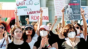 Iranian women defy ‘Sarkari’ feminism