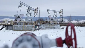 Oil price cap on Russian oil will benefit emerging markets, help constrain Putin's finances: US