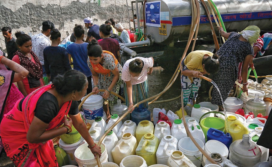 Parts of Delhi face an acute shortage of drinking water, especially in summer. The groundwater level is so low that handpumps
yield nothing